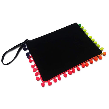 K323 | POM-POM WRISTLET CLUTCH