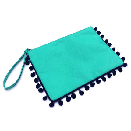 K323 | POM-POM WRISTLET CLUTCH