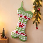 Green Bone / Red Paw